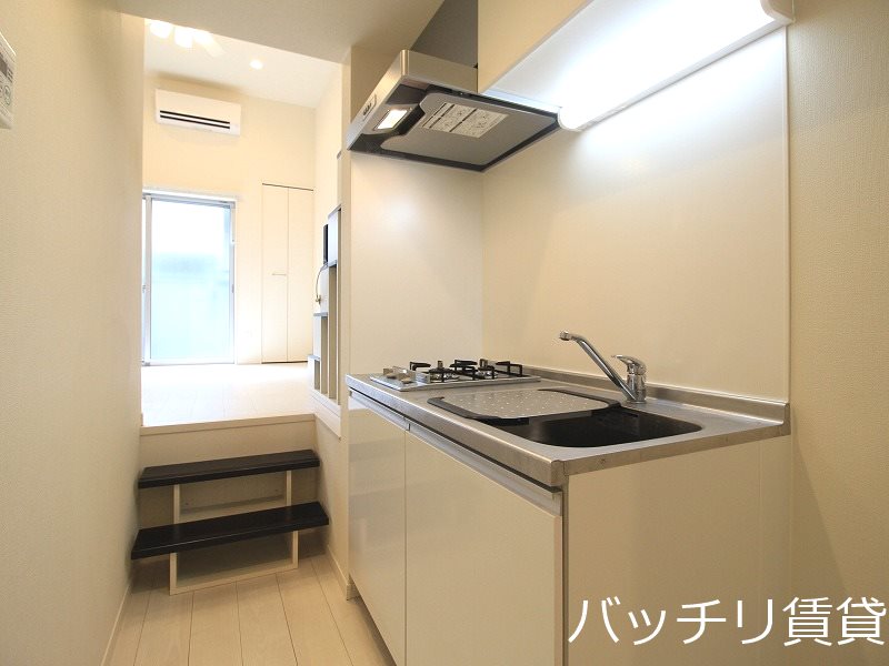 キッチン　同型タイプの為、現状を優先致します。