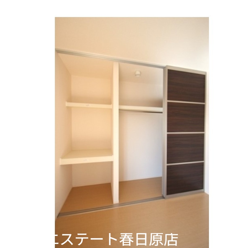 収納　各部屋に収納があります