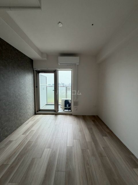 セレニテ梅田北グランデの居間写真