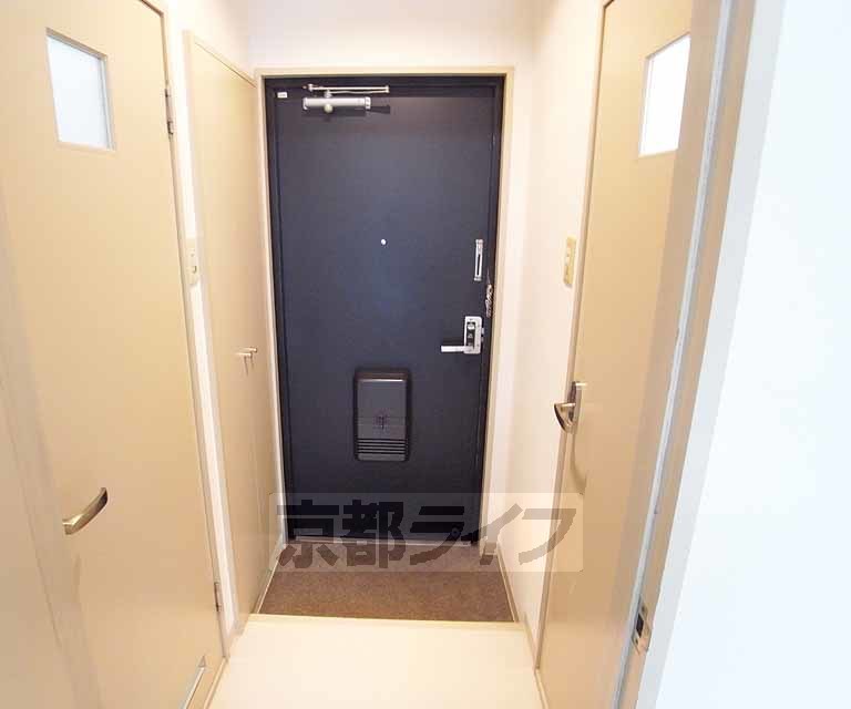 その他部屋・スペース　静かな廊下です
