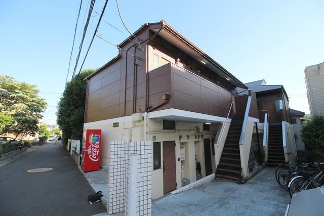 建物外観　タウンハウジング仙川店まで♪