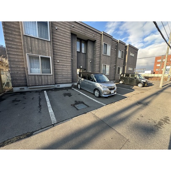 駐車場　駐車場