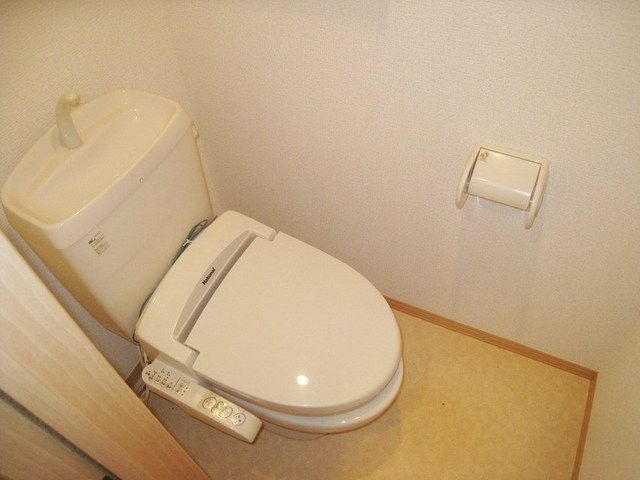 トイレ　★温水洗浄便座★