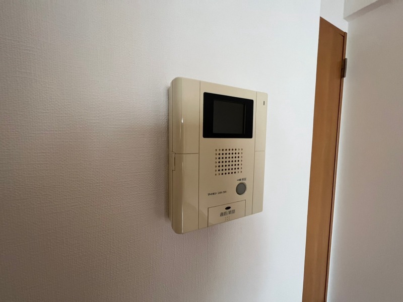 セキュリティ　インターホンで来客確認ができます。安心ですね。