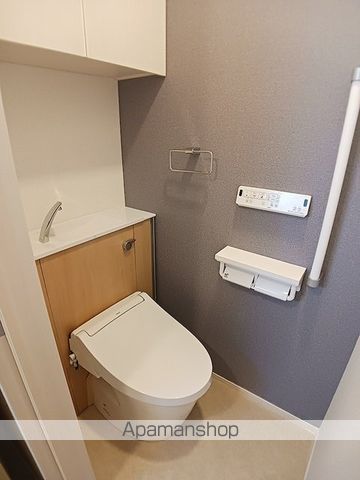 コテポルトのトイレ写真