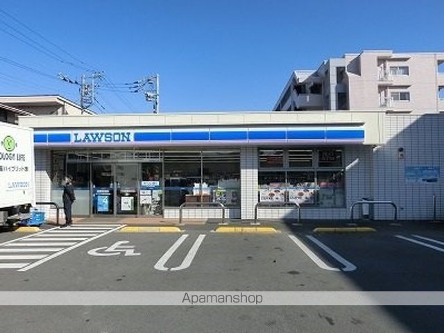 コンビニ　ローソン伊志田高校前店（コンビニ）まで3202m