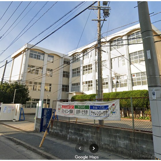 小学校　福岡市立高木小学校（小学校）まで899m