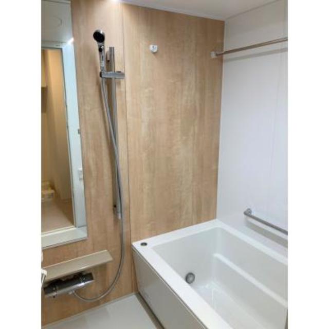 バス・シャワールーム　※写真は同タイプ住戸です。
