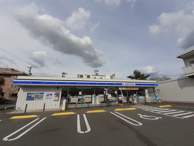 コンビニ　ローソン 岡崎昭和町店（コンビニ）まで300m