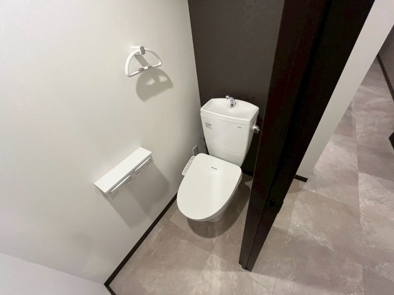 トイレ　清潔感があり安心して使用できるトイレになっておりました。