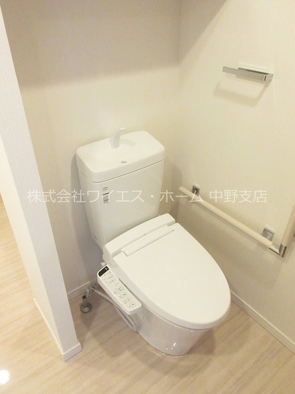 レガリス高円寺のトイレ写真