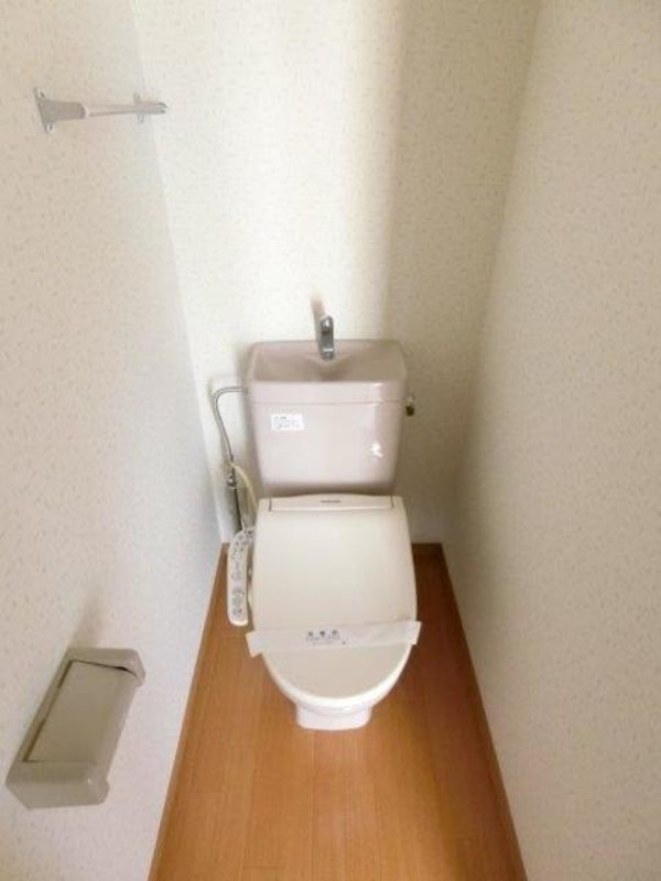 トイレ　図面と現状に相違がある場合には現状を優先