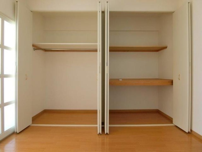 収納　図面と現状に相違がある場合には現状を優先