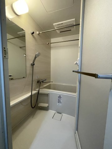 バス・シャワールーム　日々の暮らしに欠かせないお風呂です