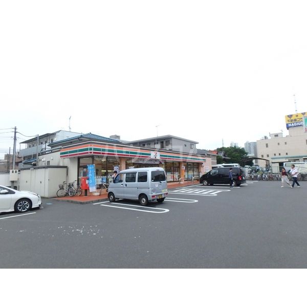 コンビニ　セブンイレブン 八王子堀之内3丁目店（コンビニ）まで1645m