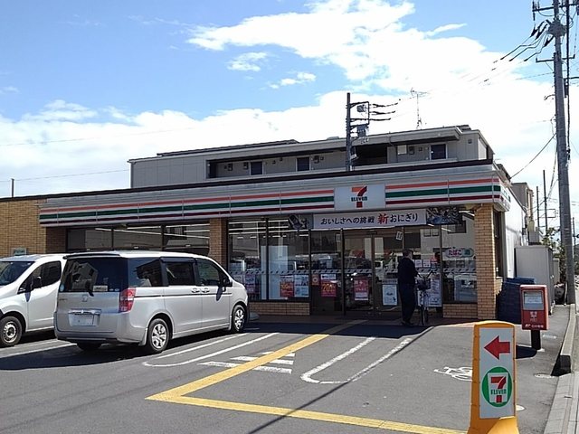コンビニ　セブンイレブン八潮大瀬店（コンビニ）まで400m