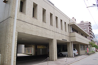 病院　名古屋市医師会健診センター健診受付（病院）まで631m