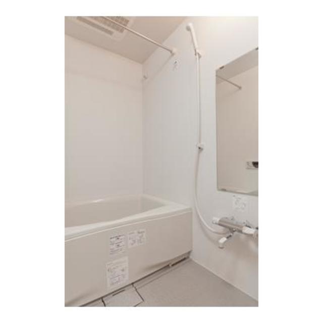 バス・シャワールーム　※写真は同タイプ住戸です。