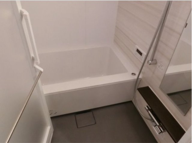 バス・シャワールーム　別部屋参考写真