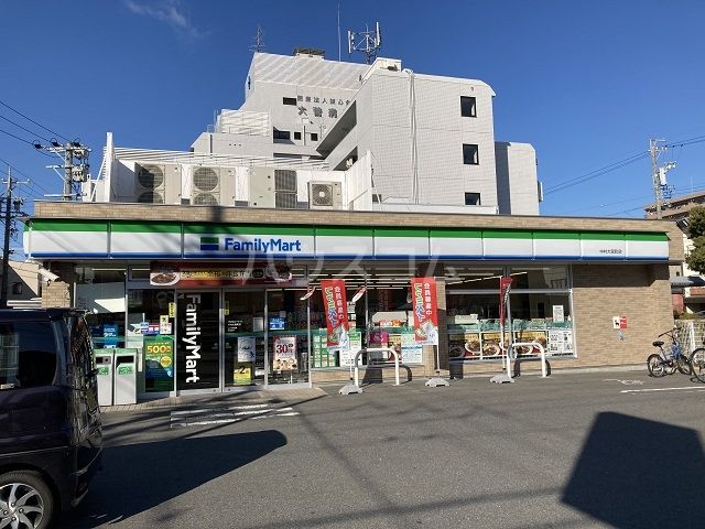 コンビニ　ファミリーマート 中村大宮町店（コンビニ）まで395m