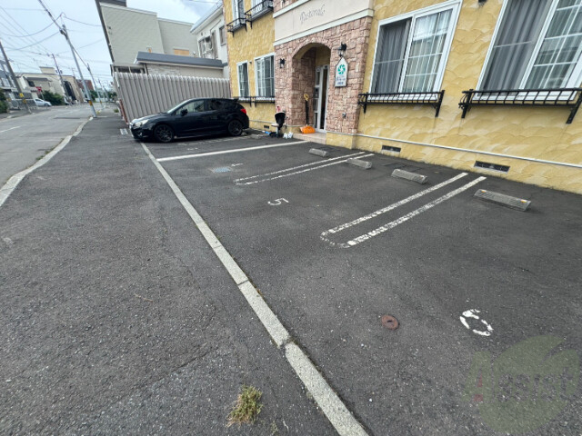 駐車場　その他
