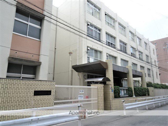 小学校　鷺洲小学校（小学校）まで299m