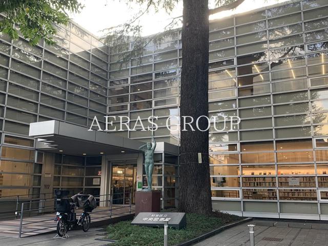 図書館　杉並区立中央図書館（図書館）まで999m
