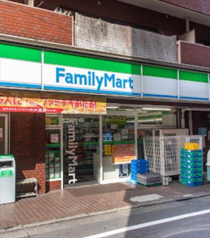 コンビニ　セブン－イレブン目黒青葉台３丁目店（コンビニ）まで360m