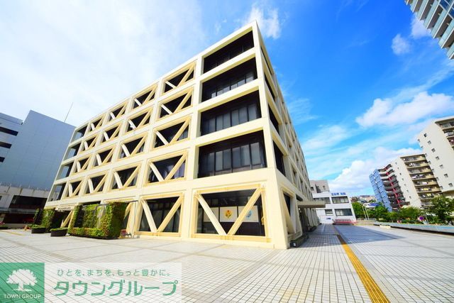 役所　横浜市保土ケ谷区役所（役所）まで4060m