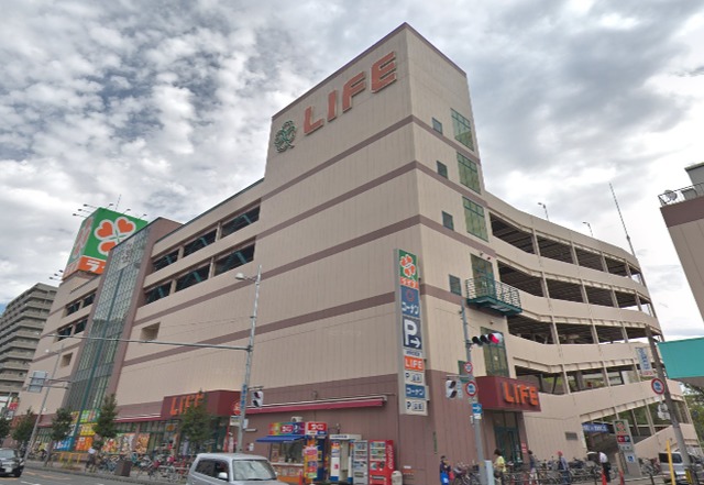 スーパー　ライフ関目店（スーパー）まで472m