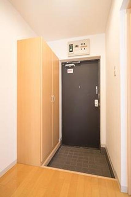 玄関　※写真は同タイプ住戸です。