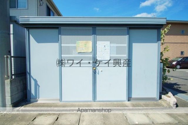 ファミーユ ドゥ アヴニール B棟の外観写真