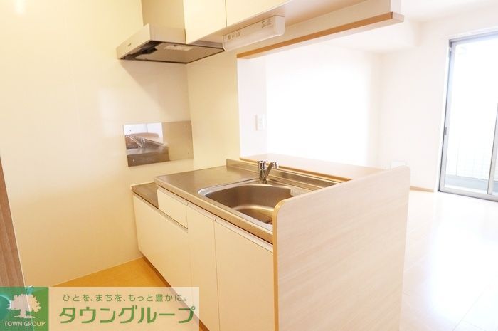キッチン　お問合せはタウンハウジングまで！※現地待合わせ相談可能