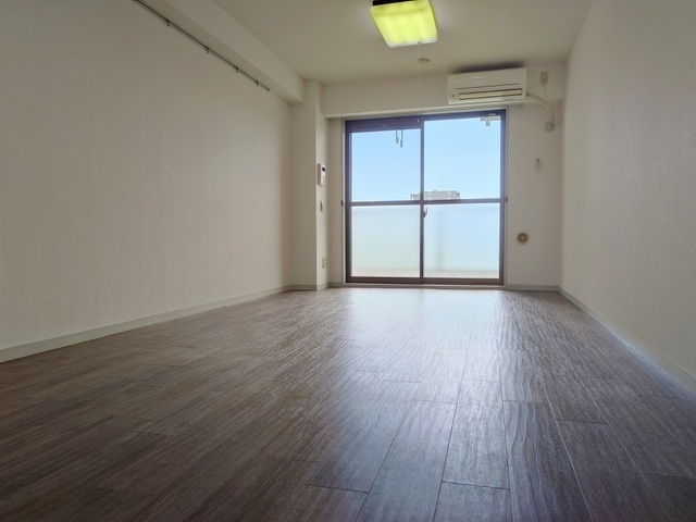 居室・リビング　同仕様