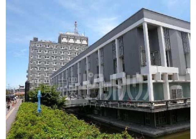 役所　尼崎市役所（役所）まで4555m