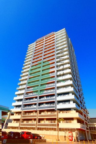建物外観　高級感のあるホテルのような外観です