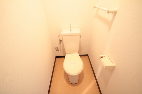 トイレ　※別部屋の写真です