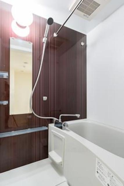バス・シャワールーム　※写真は同タイプ住戸です。