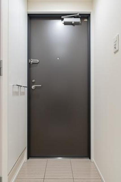 玄関　※写真は同タイプ住戸です。