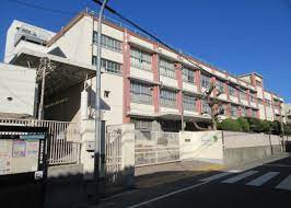 小学校　平野西小学校（小学校）まで253m
