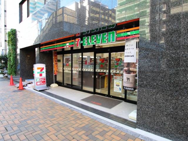 コンビニ　セブンイレブン中央区新川1永代通店（コンビニ）まで209m