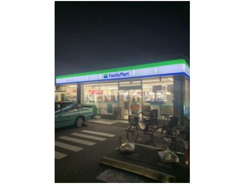 コンビニ　ファミリーマート 大田上池台四丁目店（コンビニ）まで632m