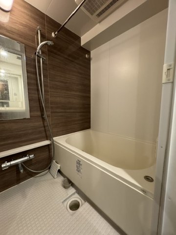 バス・シャワールーム　別部屋参考写真