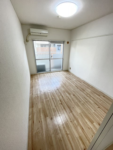 居室・リビング　使いやすい居間です