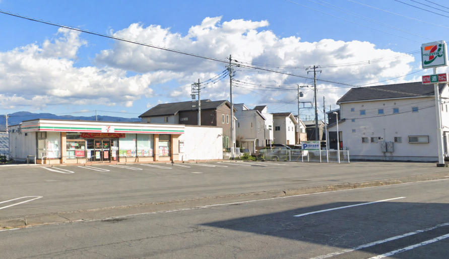 コンビニ　セブンイレブン 三島青木店（コンビニ）まで178m