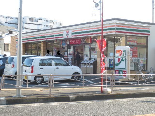 コンビニ　セブン－イレブン　横浜片吹店（コンビニ）まで500m
