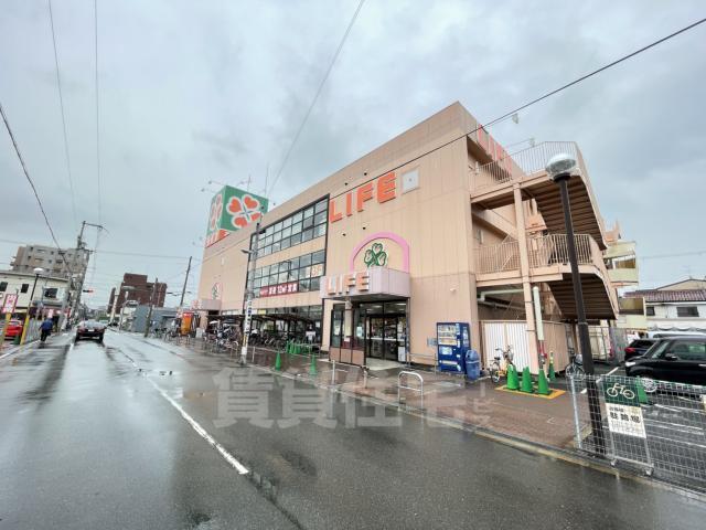 スーパー　ライフ　杭全店（スーパー）まで641m