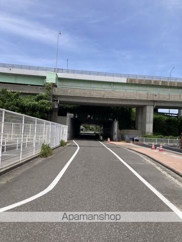 その他　前面道路（その他）まで0m