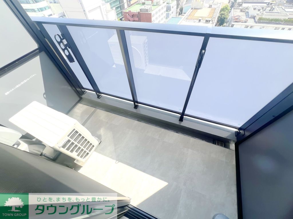 バルコニー　お問合せは(株)タウンハウジング東京へ
