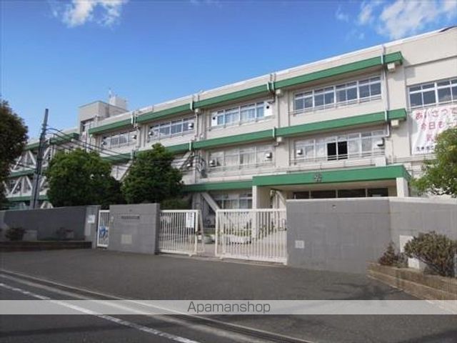 中学校　茨木市立南中学校（中学校）まで1140m